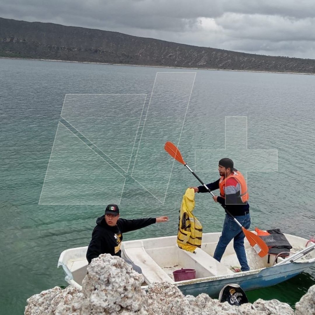 Aparece Flotando Cadáver de Hombre en la Laguna de Alchichica en Puebla