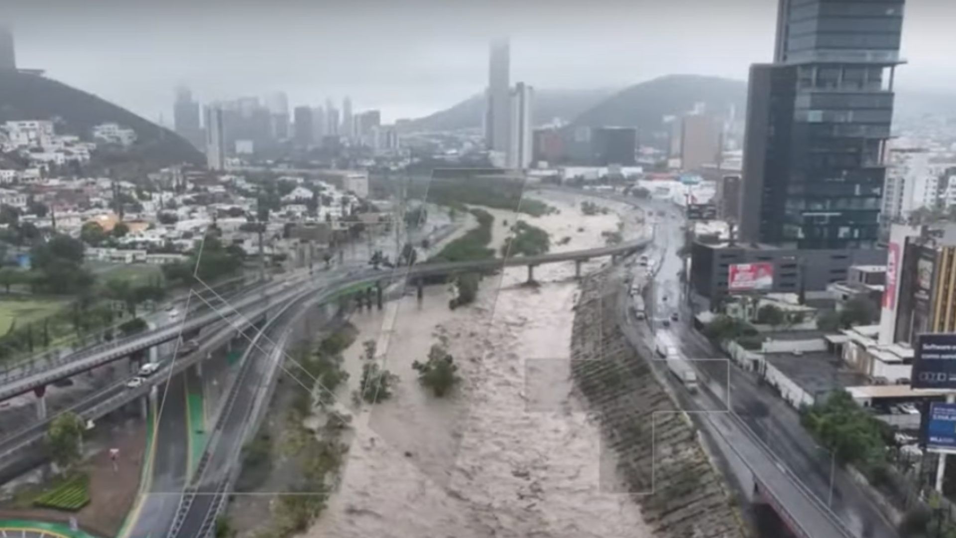 Ha provocado lluvias torrenciales en Nuevo León, Tamaulipas y sur de Texas.