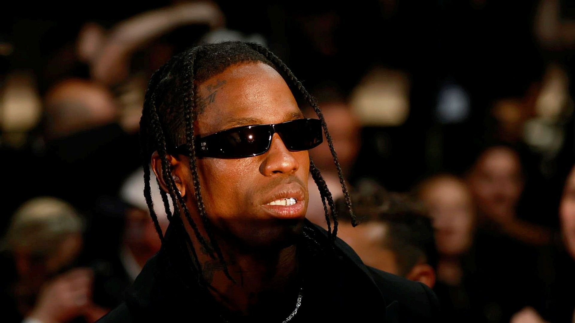Detienen a Travis Scott, ex de Kylie Jenner, y lo Ingresan a Cárcel en Miami