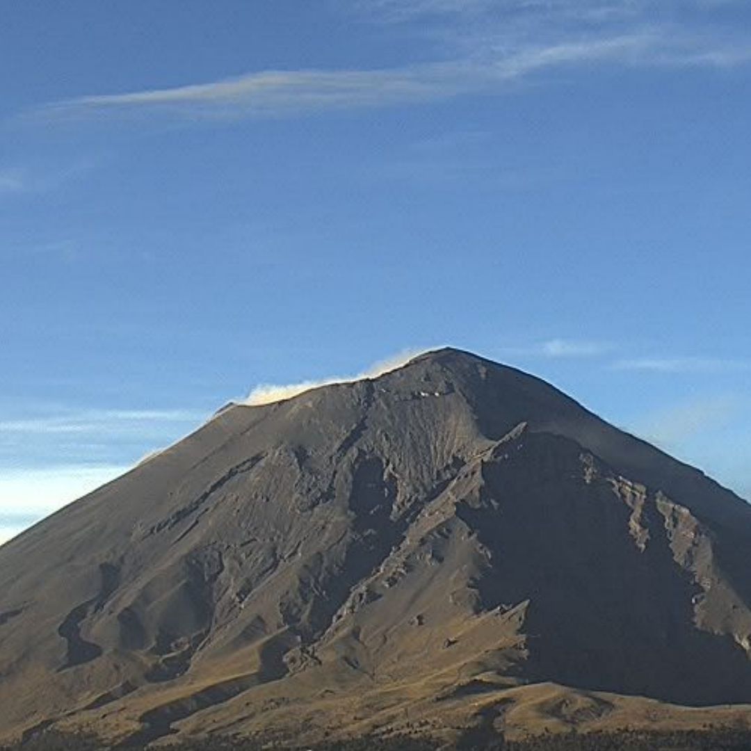 De acuerdo con la Secretaría de Gestión Integral de Riesgos y Protección Civil, la ceniza del Popocatépetl podría caer en la Ciudad de México