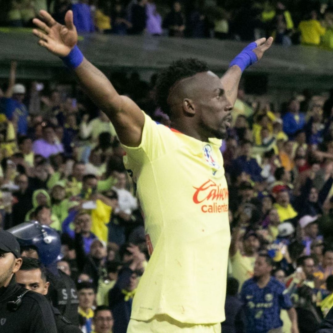 Julián Quiñones se va del América