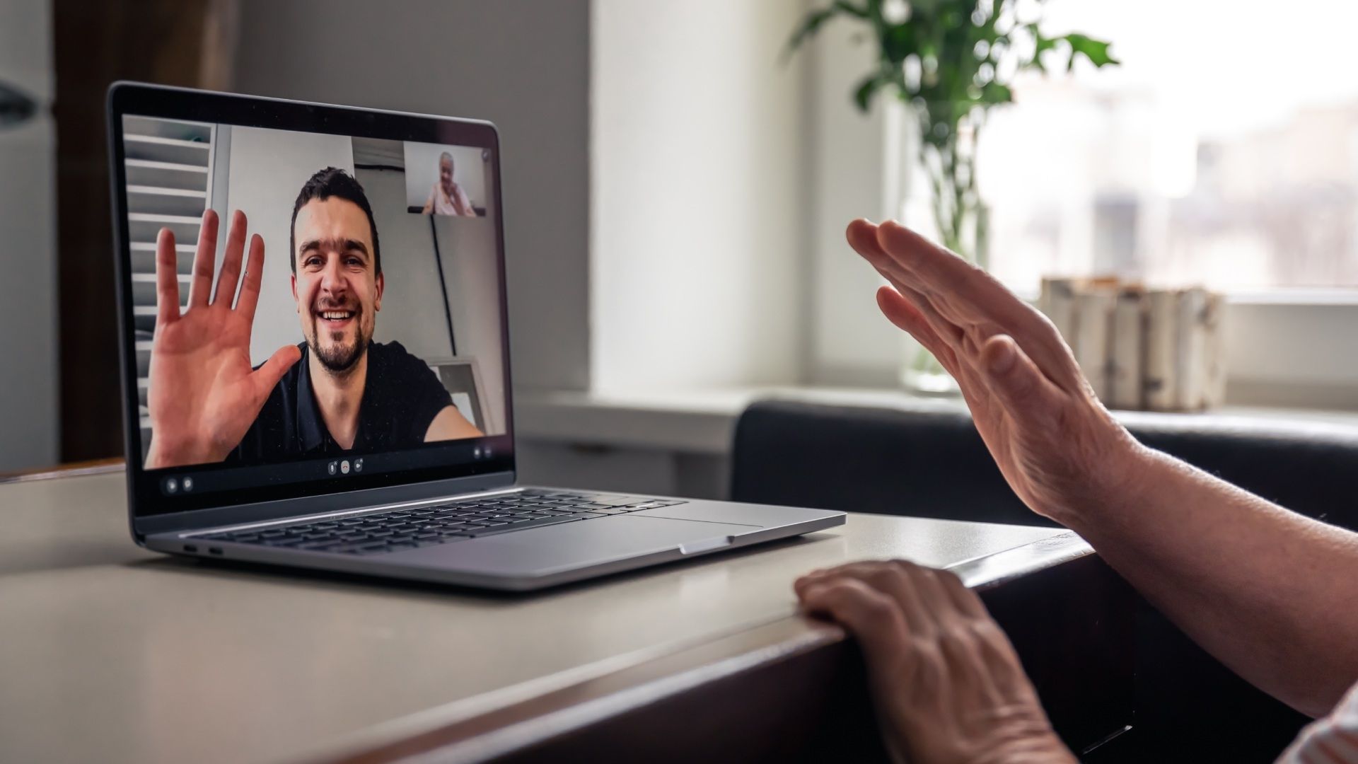 ¡Adiós Citas Presenciales! SAT Abre Oficina Virtual para Atender a Contribuyentes por Videollamadas; Así Funciona
