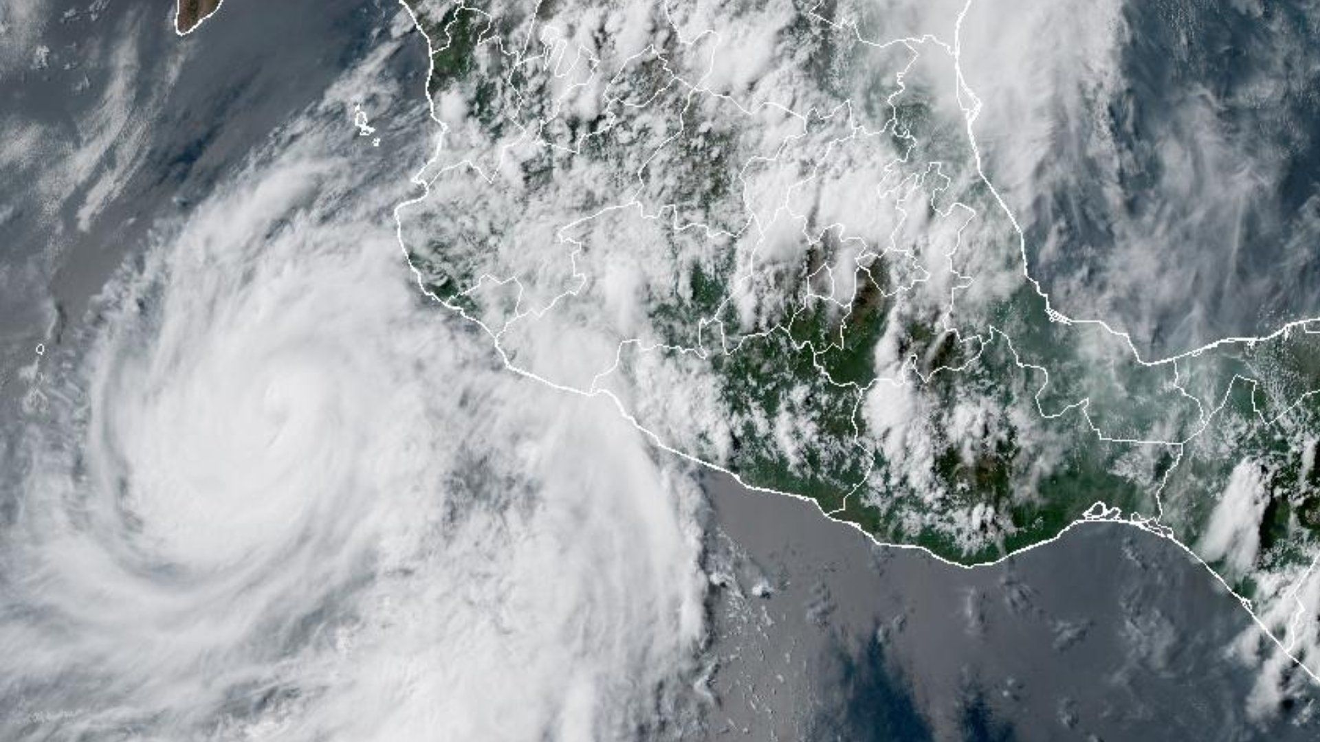 Huracán Flossie se Intensifica a Categoría 3: ¿Dónde Está y Hacia Dónde se Dirige?