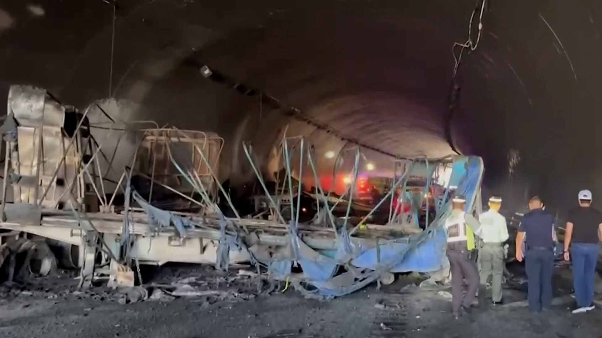 Suman Cuatro Muertos por Accidente de Tráiler sin Frenos en Los Chorros