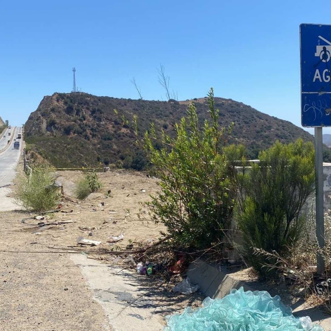 Encuentran Restos Humanos Dentro de Tambo de Plástico Sobre Bulevar 2000 en Rosarito