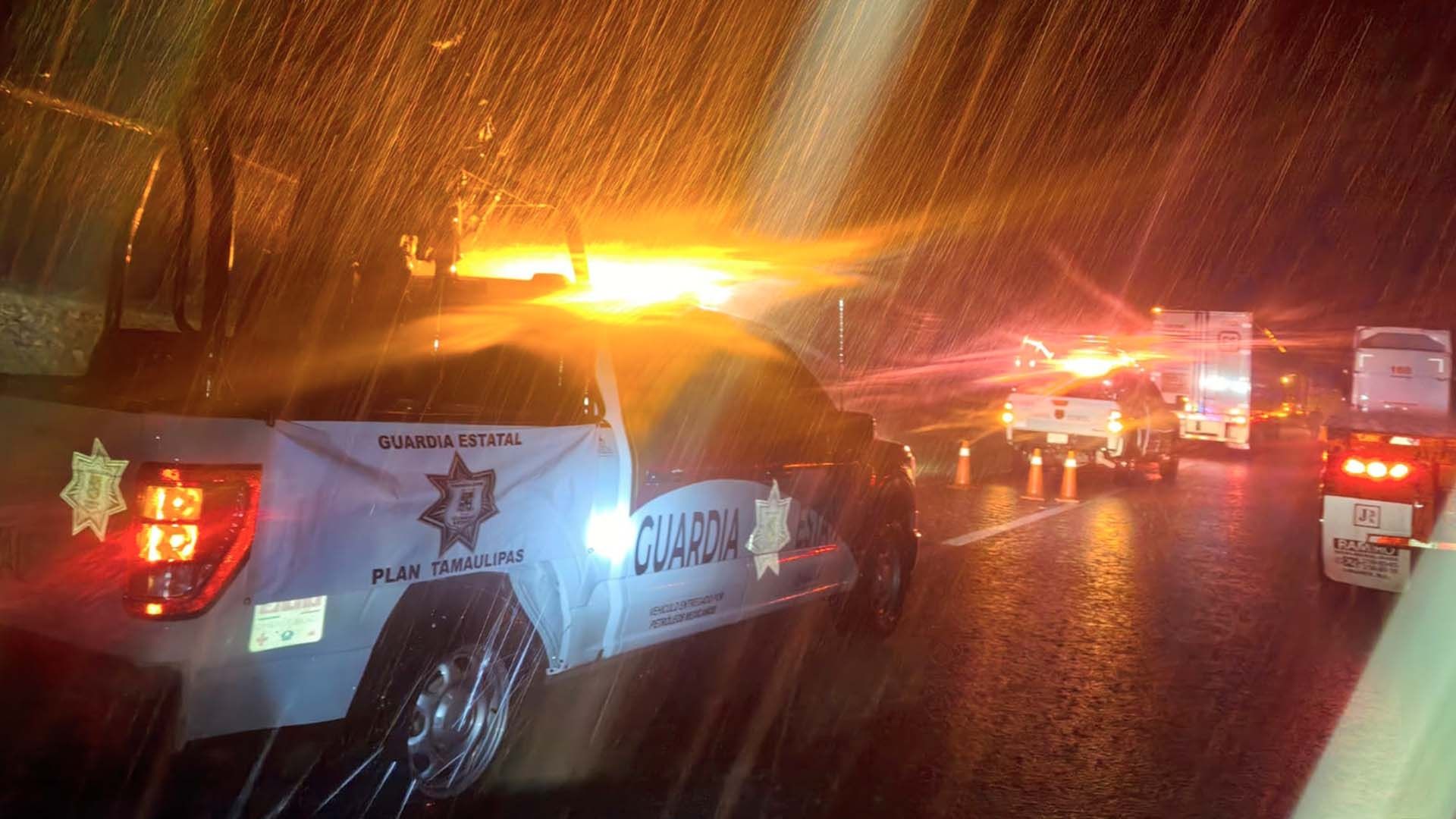 Cierran Tramo Victoria-Tampico por Desbordamiento de Río en Carretera Federal 81