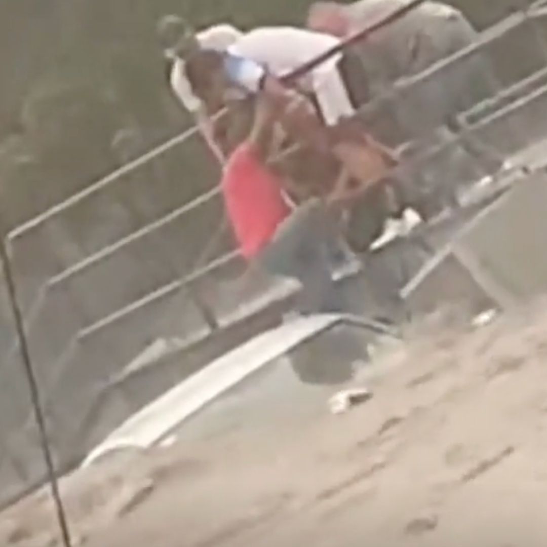 Rescatan a una Pareja de Morir Ahogada en su Coche Arrastrado por la Corriente en Guadalajara