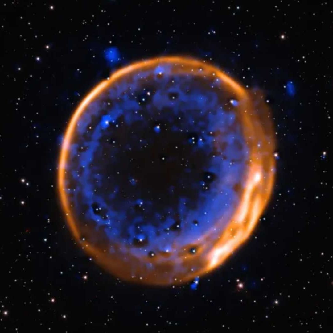 Captan estrella que estalló dos veces antes de morir