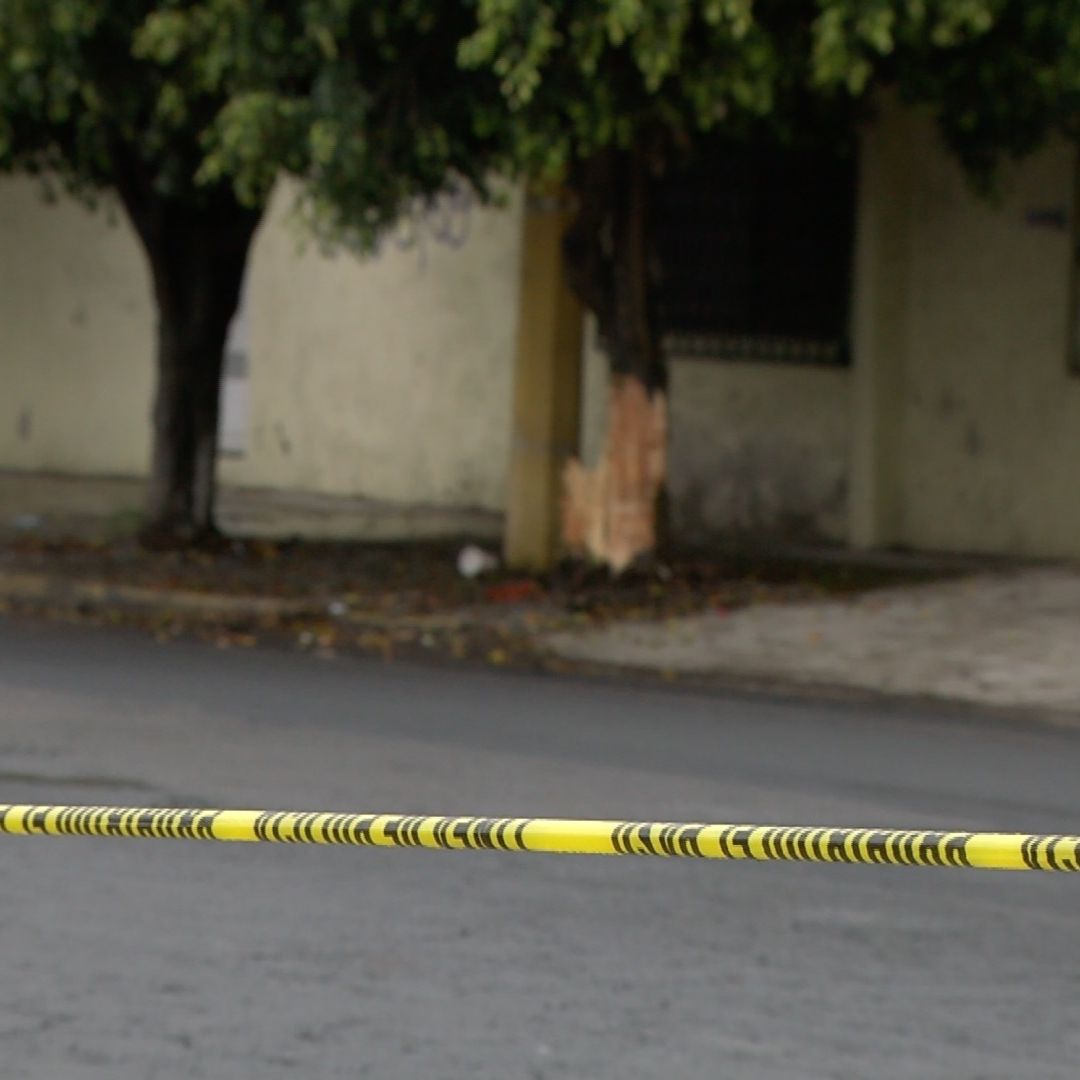 Un Hombre Fue Asesinado Durante la Madrugada en Vía Pública. Foto: Luis Hernández | N+