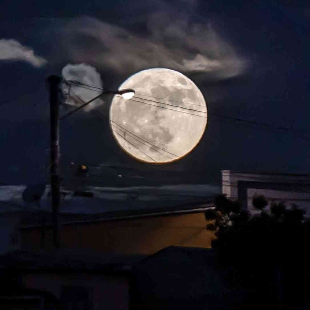 ¿Cuándo Será la Luna de Ciervo 2025?