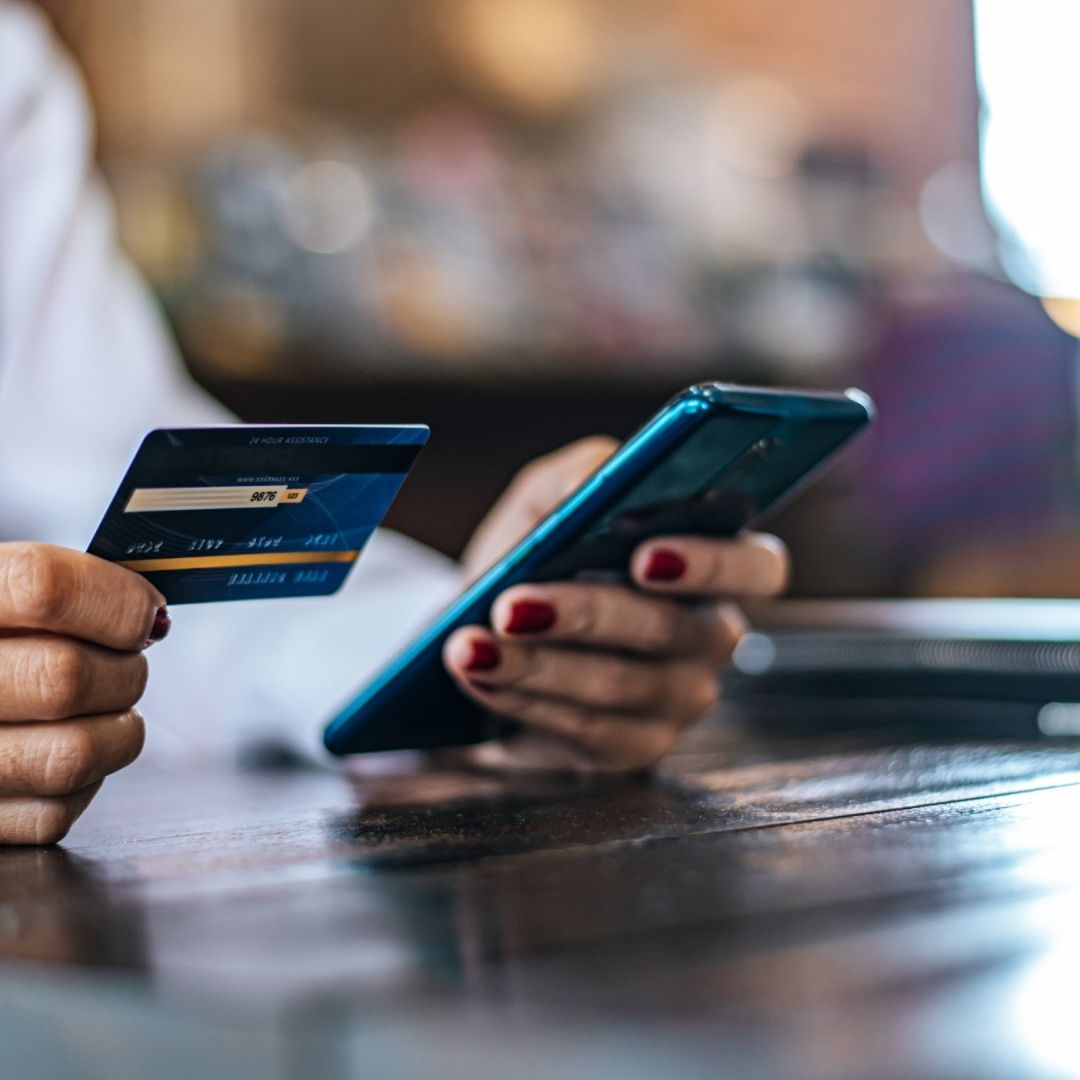Concepto de Transferencias Bancarias: Cuáles Debes Evitar 'a Toda Costa', Según Bancos