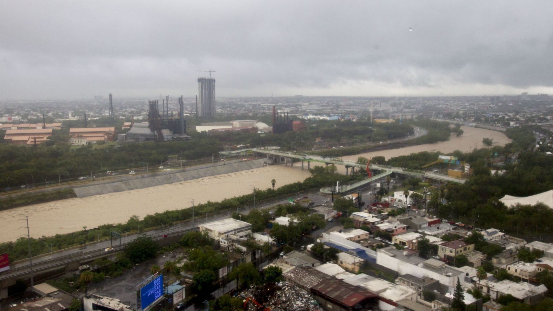 Dónde desemboca el Rio de Santa Catarina en Monterrey, Nuevo León trayectoria del agua
