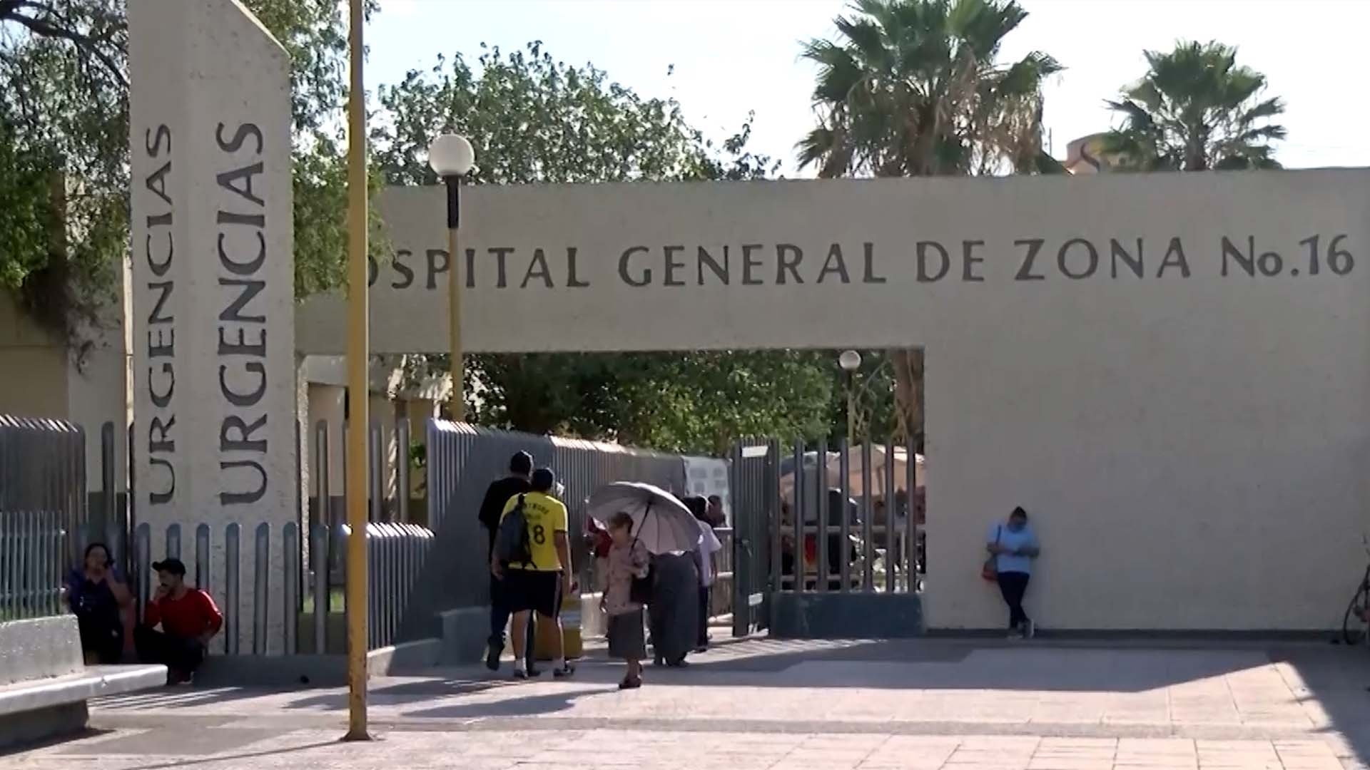 Menor Cae del Segundo Piso de su Casa en Torreón