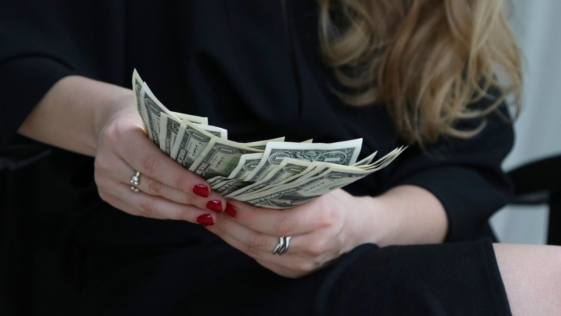 Precio del Dólar Hoy 27 de Junio de 2024 en México: ¿Cómo Amaneció el Tipo de Cambio?