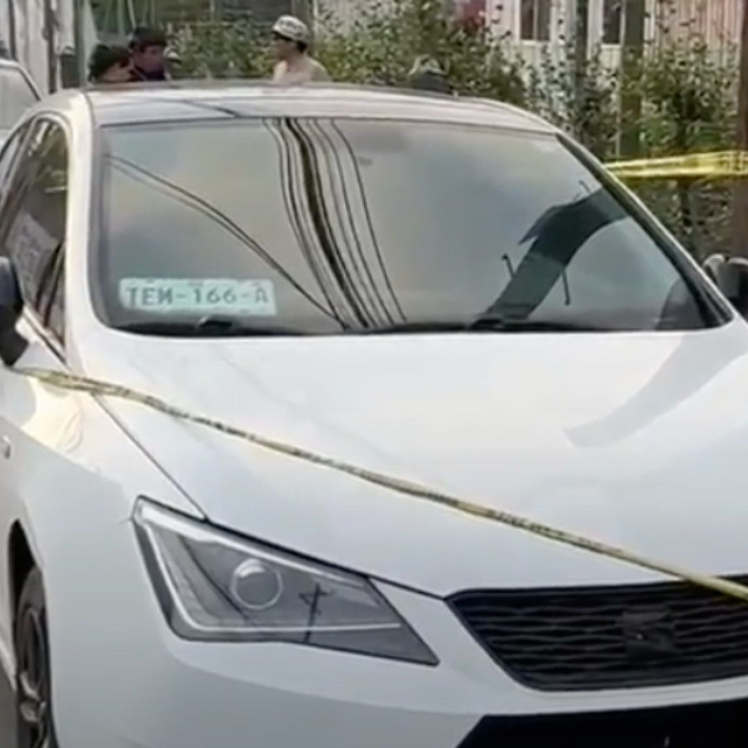 Aseguran auto robado de un corralón en Monterrey