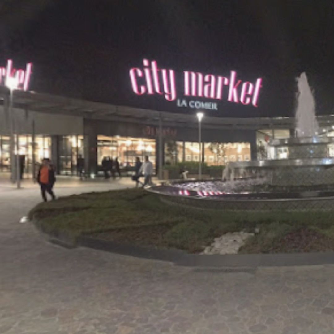 Extranjero Muere en Plaza Comercial Solesta Angelópolis de Puebla