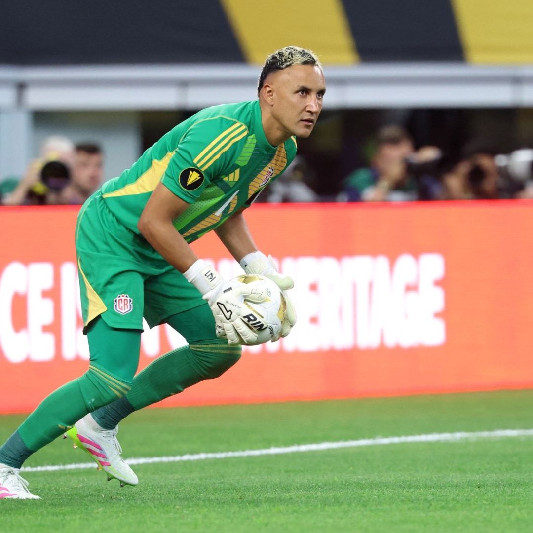Pumas busca fichaje de Keylor Navas, esto le costaría