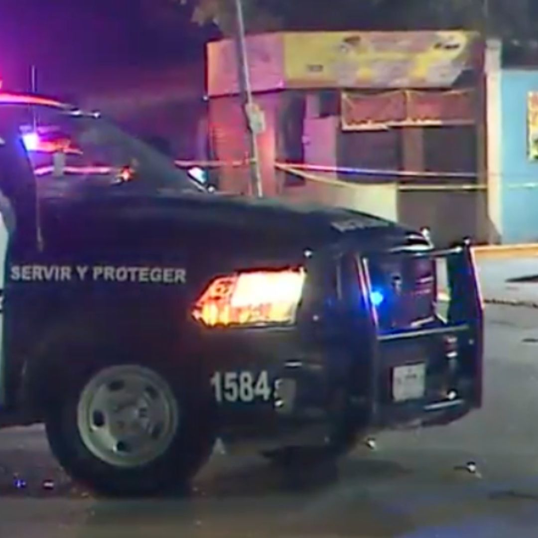 Policía de Apodaca en colonia Vellania