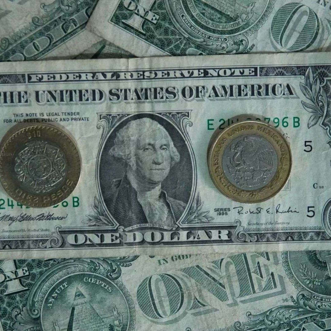 Peso Mexicano Vive su Mejor Momento en Casi un Año; Así Cerró Hoy 10 de Julio 2025 Frente Dólar