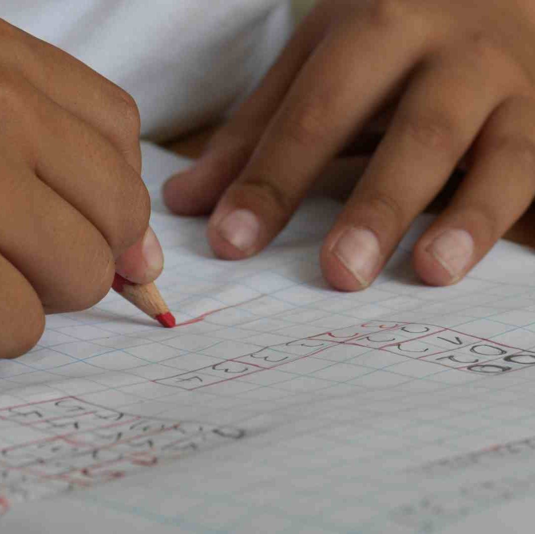 Se extiende el regreso a clases, esto a generado opiniones divididas entre los padres de familia.