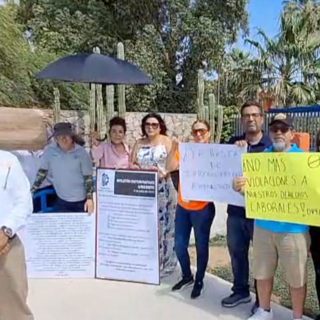 Docentes y Empleados del Instituto Tecnológico de Hermosillo se Manifiestan por Falta de Pagos