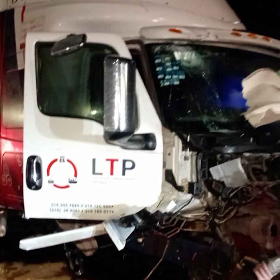 Trailero Choca Patrulla al Evadir Filtro de Seguridad en Ramos Arizpe Coahuila