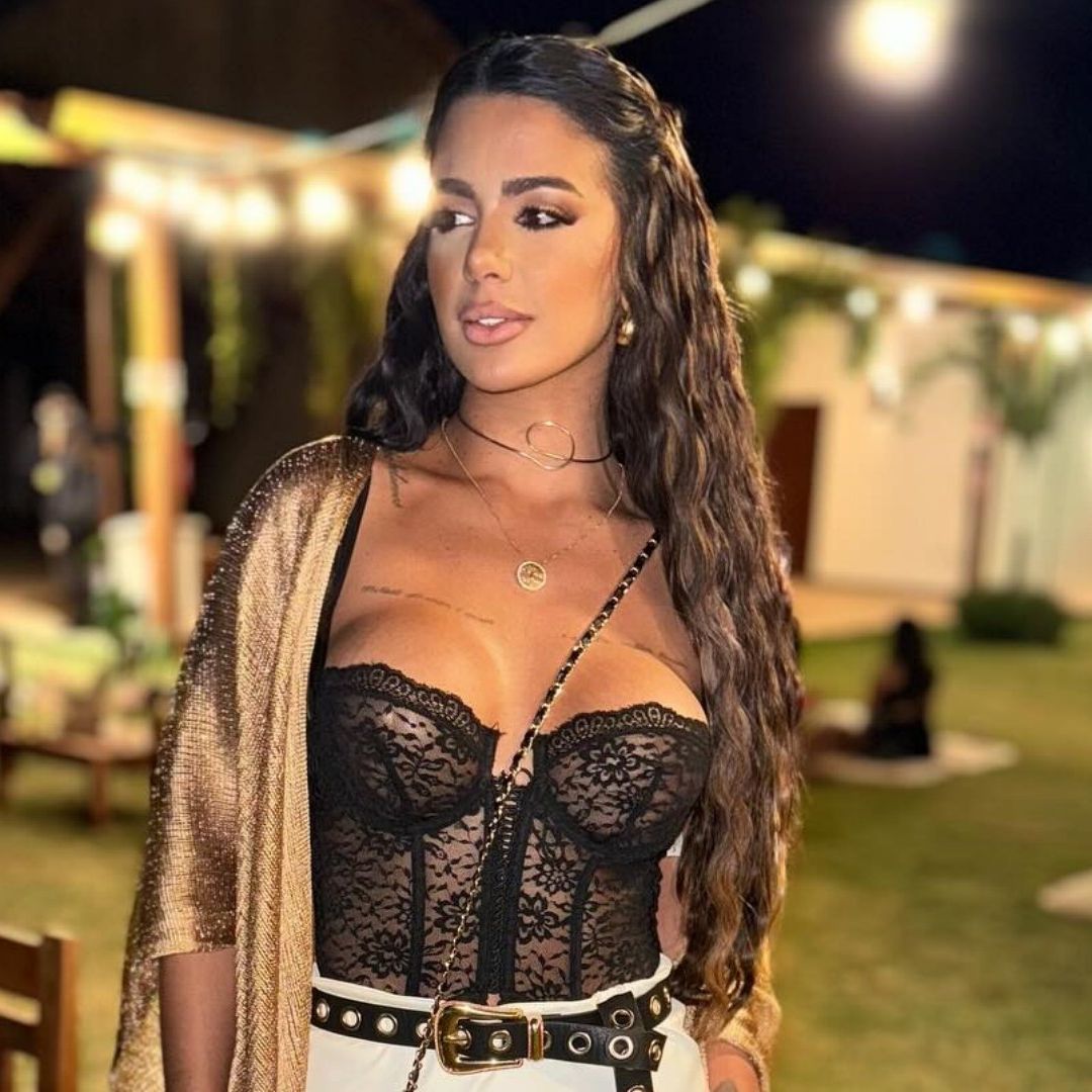 Influencer Aline Ferreira muere tras cirugía estética