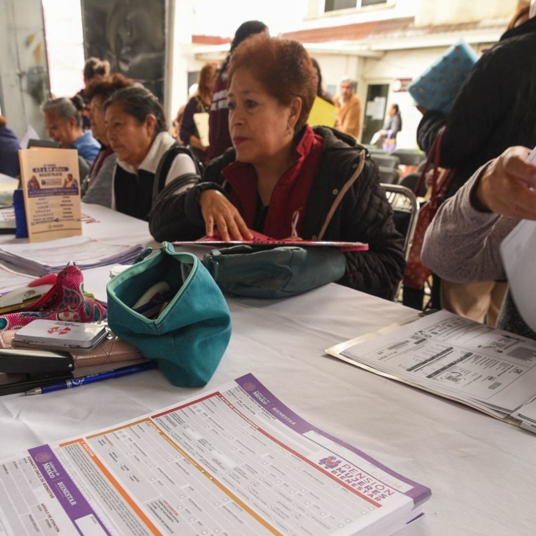 Pensión Mujeres Bienestar 30 a 64 años requisitos y cómo obtener apoyo de 3,200 pesos en 2025