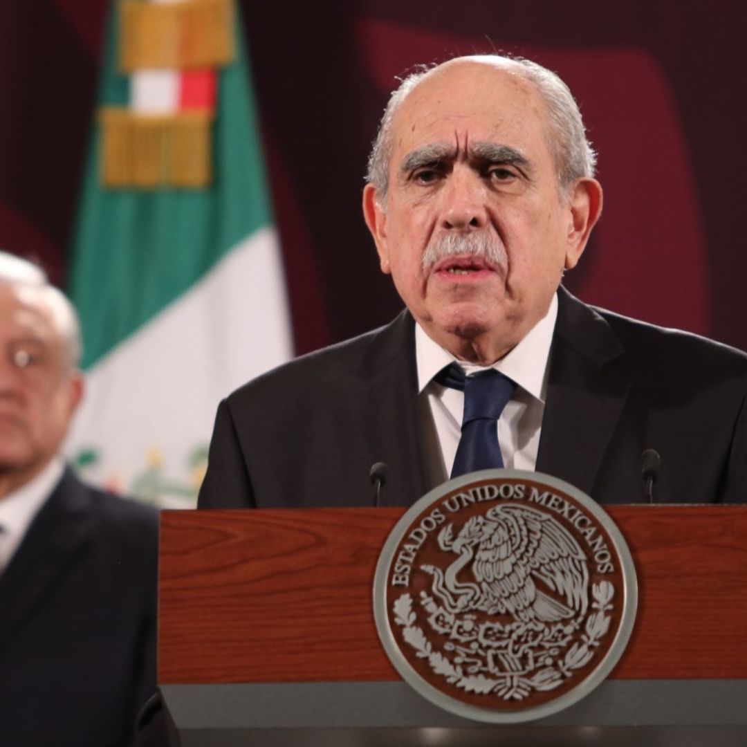 Hospitalizan a Pablo Gómez Álvarez, titular de la UIF