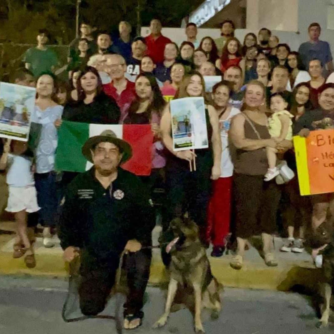 Perros Rescatistas y sus Guías de Santa Catarina Concluyen con Éxito Misión en Texas