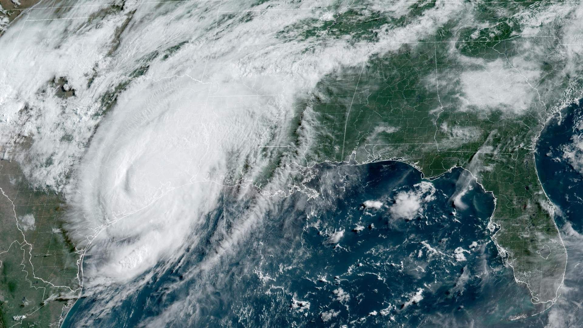 Huracán Beryl se convierte en tormenta tropical en Texas
