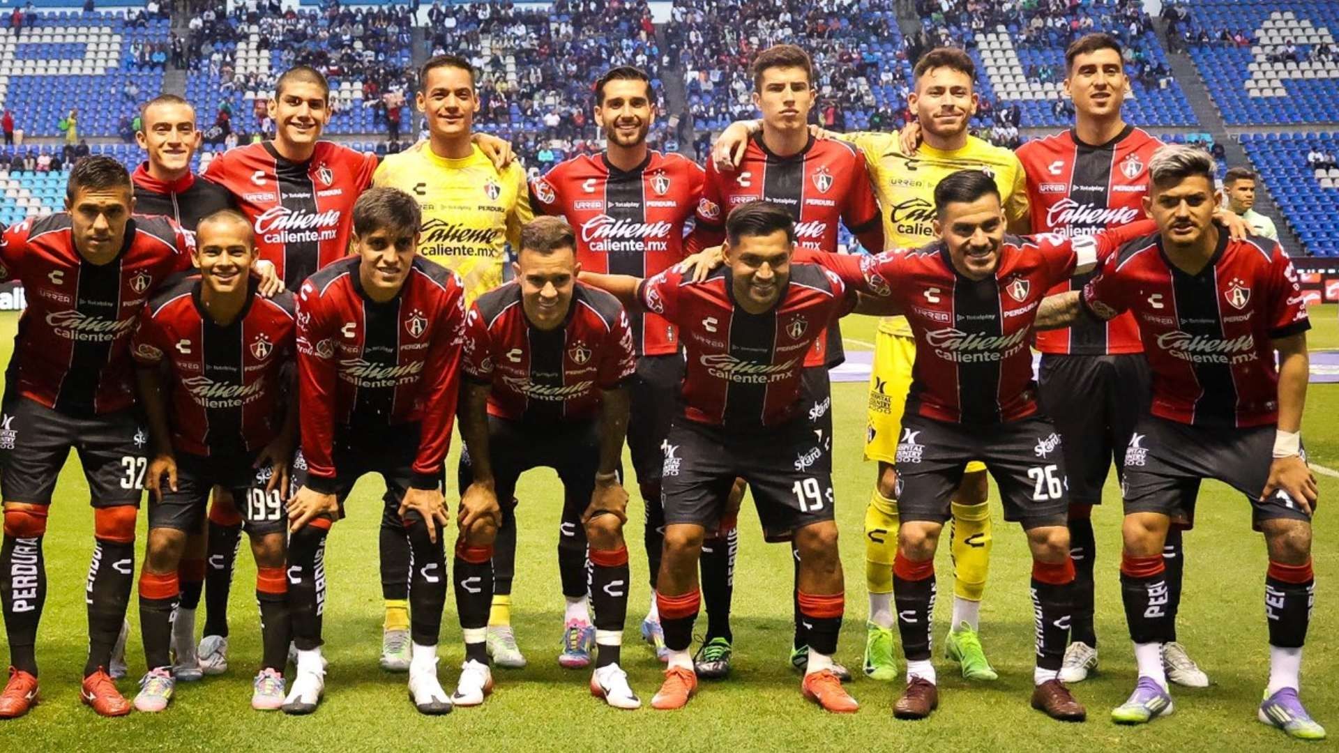 Los clubes Atlas y Santos pertenecen a una misma empresa, por eso es que la Liga MX pidió que se venda uno de ellos.