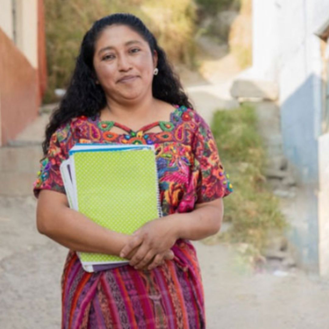 Mujeres con Bienestar: ¿Qué Licenciaturas Puedes Estudiar y Cuáles son los Requisitos?