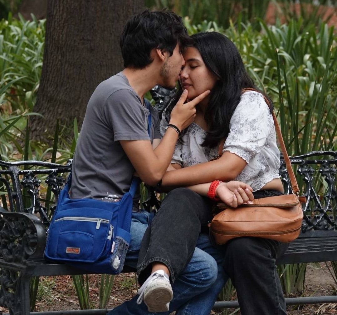 Banksying es un nuevo término para explicar una situación específica de las relaciones amorosas. Esto significa