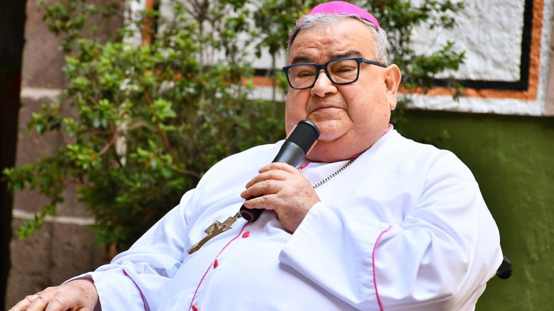 Iglesia Prepara a Sacerdotes para Dialogar con Miembros del Crimen Organizado