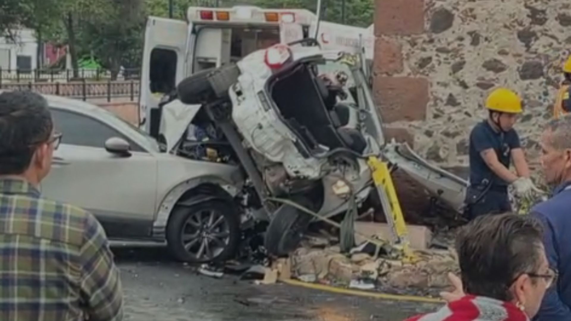 Fuerte Accidente en los Arcos de Querétaro
