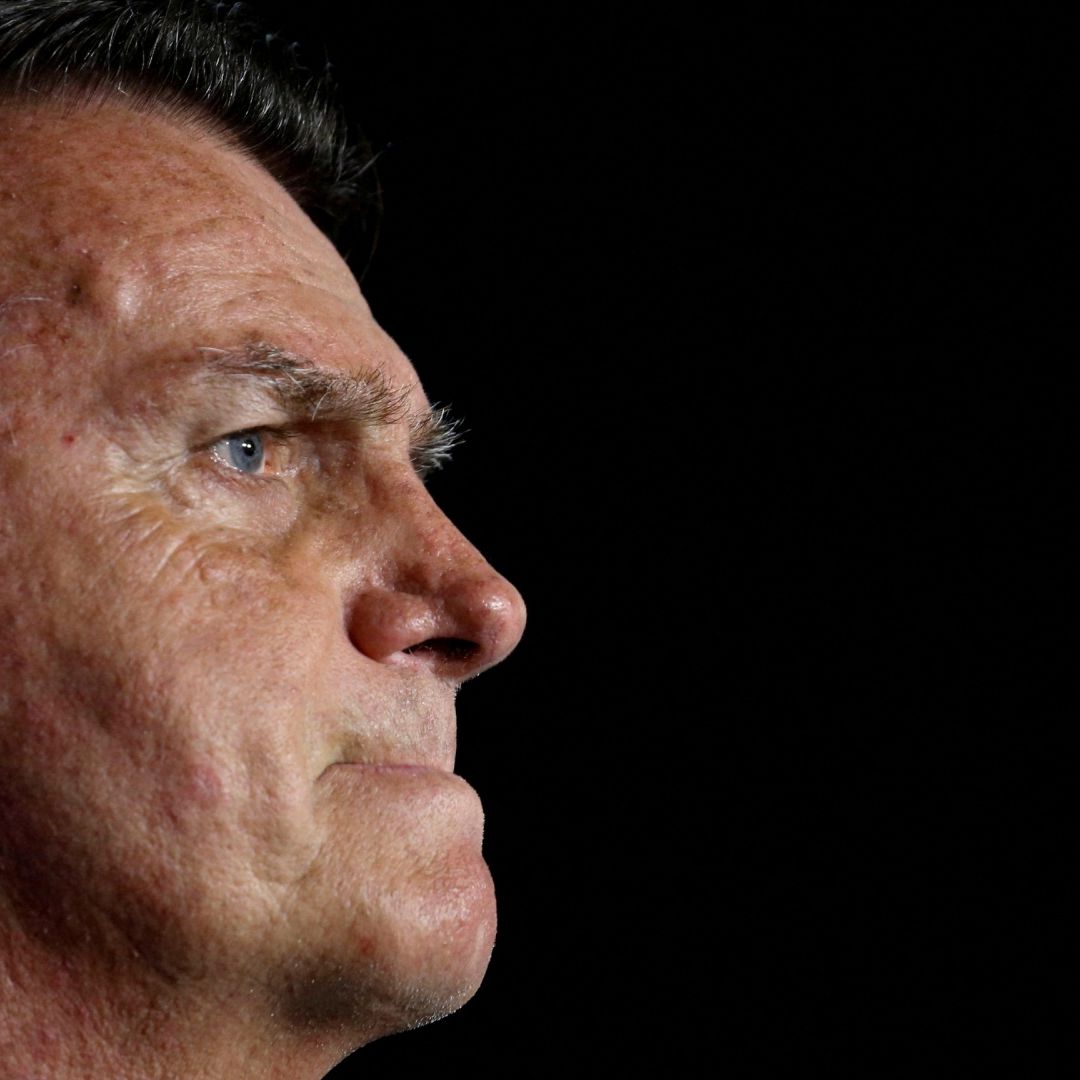 retrato de perfil de jair bolsonaro