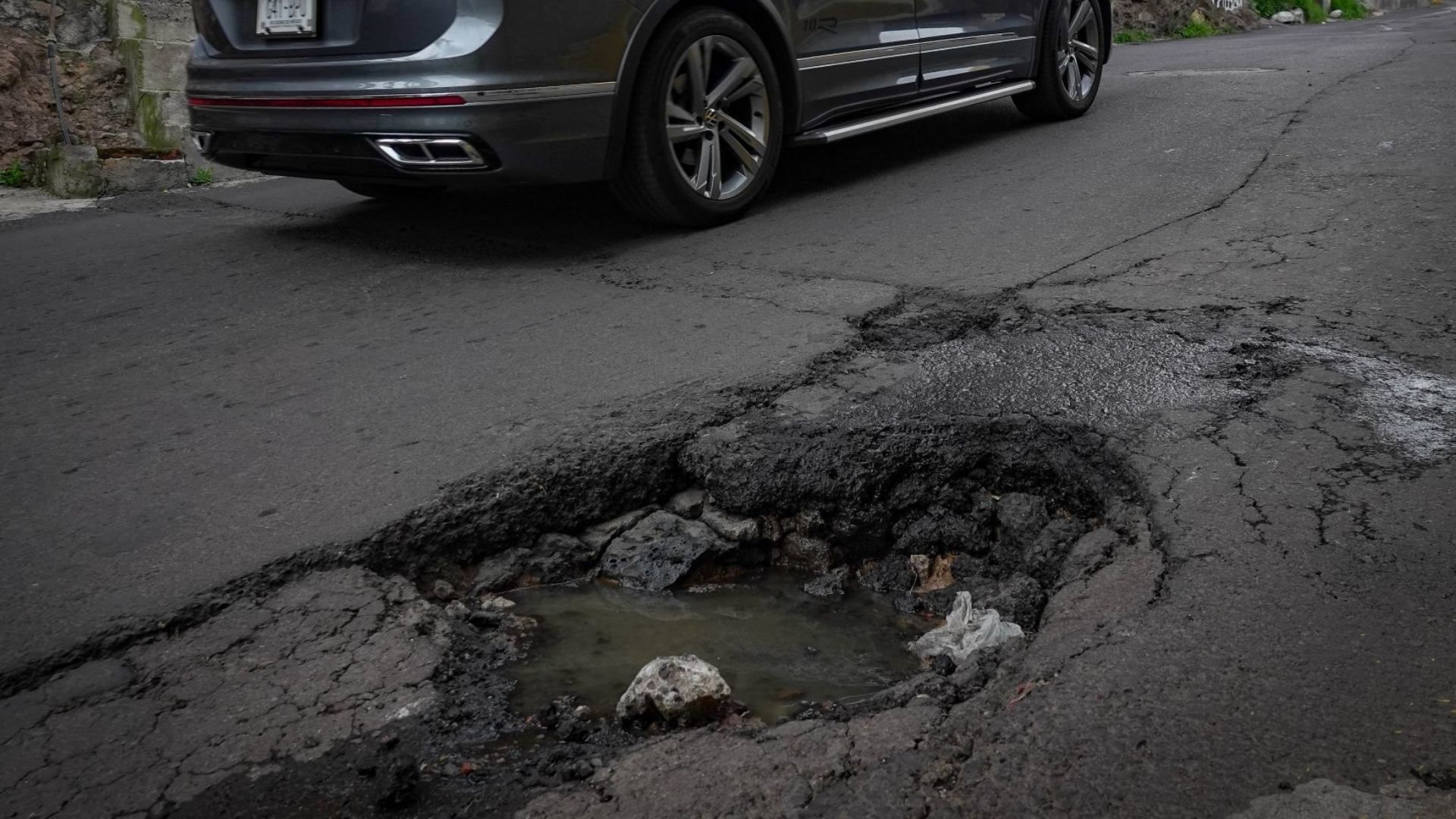 ¿Cómo Denunciar Daños que Provocan los Baches en la Ciudad de México?