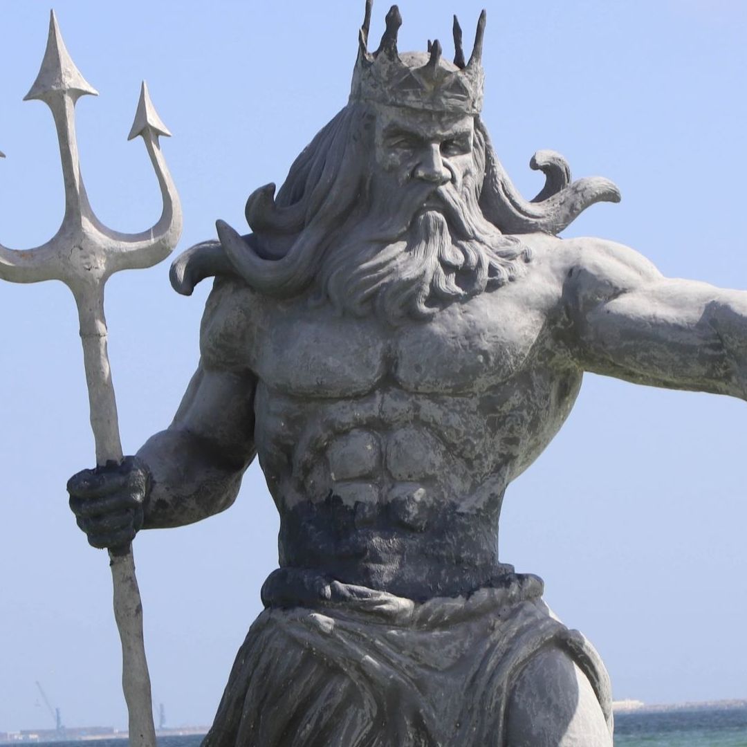 ¿Ganó Chaac? Clausuran Estatua de Poseidón en Yucatán
