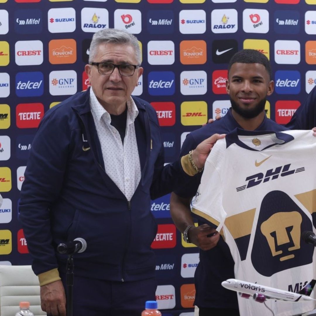 Pedro Vite fue presentado este viernes por la directiva de los Pumas de la UNAM.