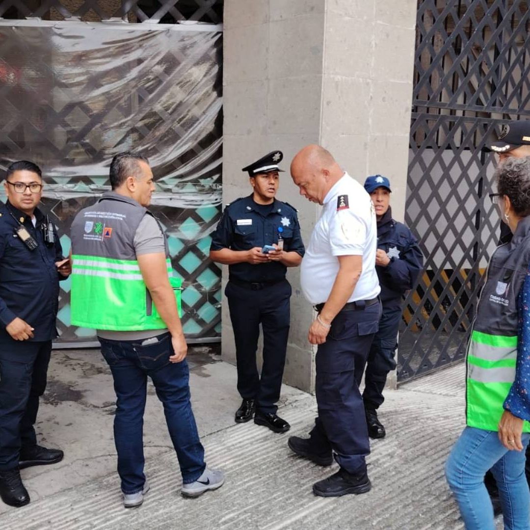 Cae elevador en colonia Obrera y deja varios heridos