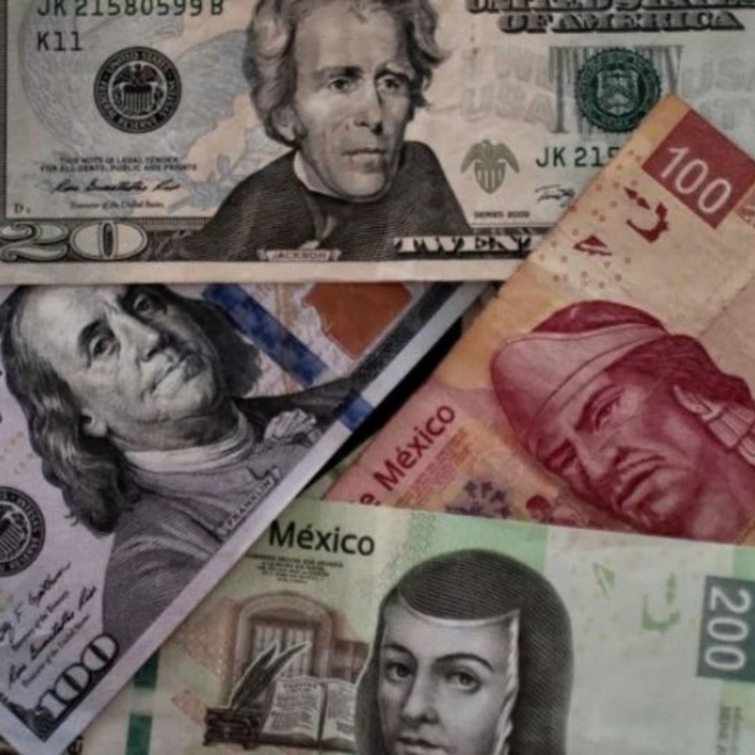 Peso Mexicano se Aprecia ante Retroceso Mundial del Dólar; Así Cotiza al Cierre