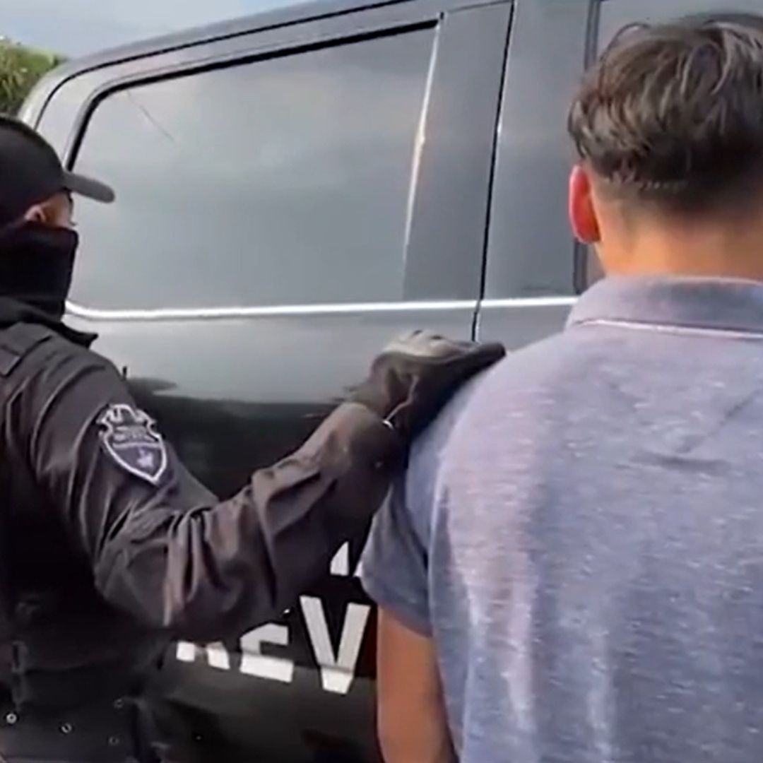 Rescatan en Jalisco a Joven de Ser Reclutado por el Crimen; le Ofrecieron 7 Mil Pesos Semanales