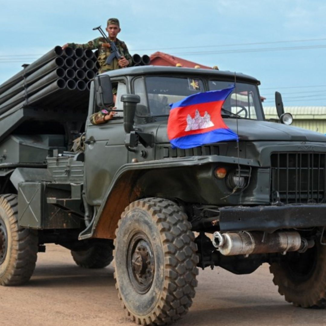 Tailandia vs Camboya: El Conflicto que Tiene a Asia bajo las Bombas y Miles de Desplazados