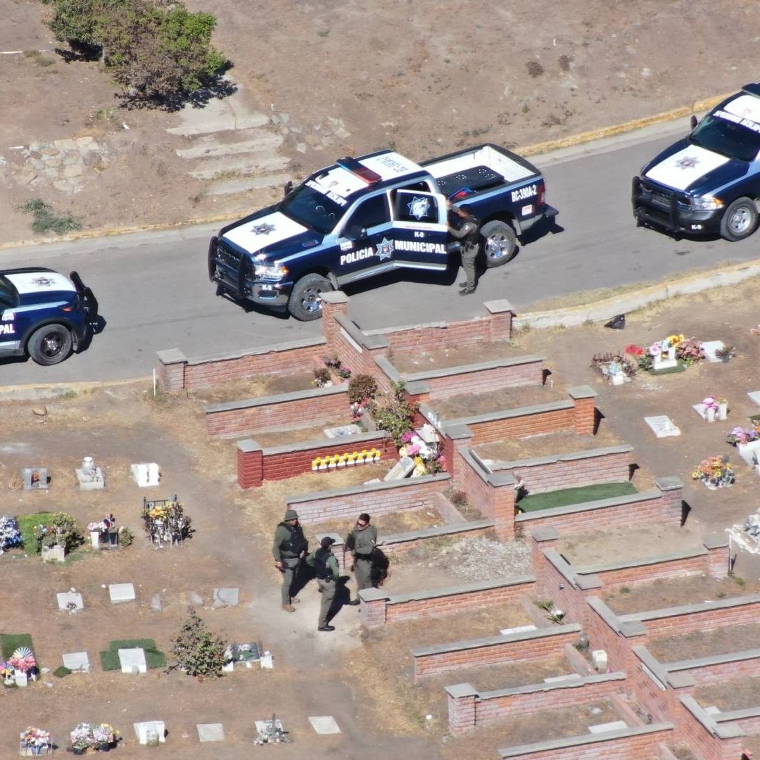 Detienen a Cuatro Hombres por Detonaciones Durante Sepelio