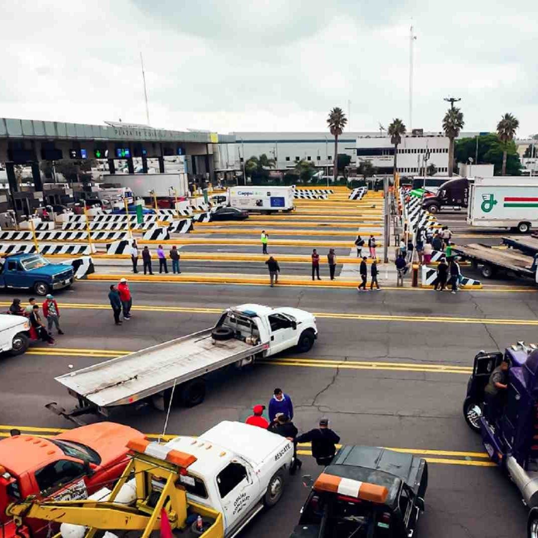 Bloqueo en la autopista México- Querétaro
