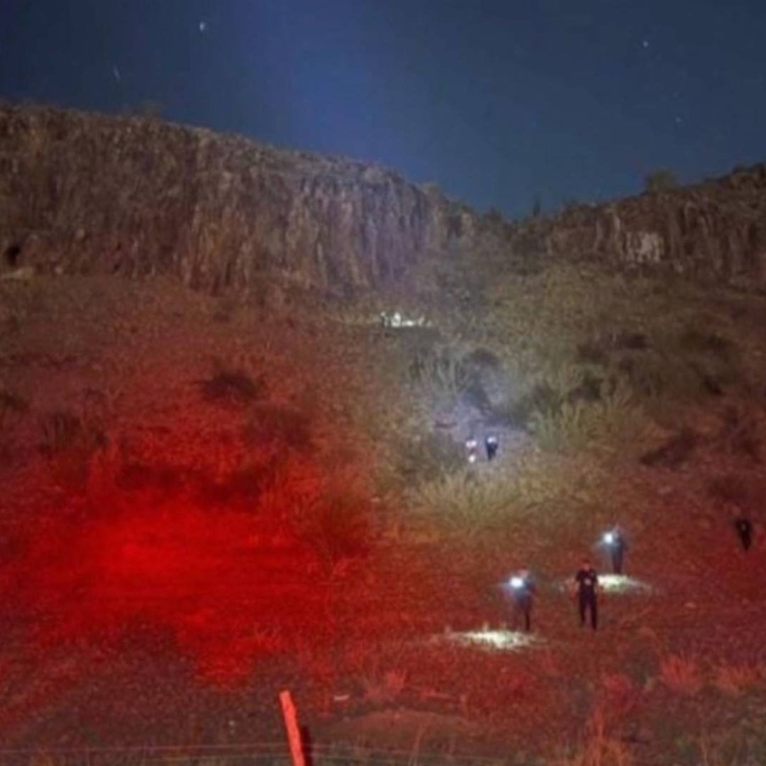Joven Cayó a Barranco en el Cerro Colorado en Hermosillo; Terminó con Lesiones de Gravedad
