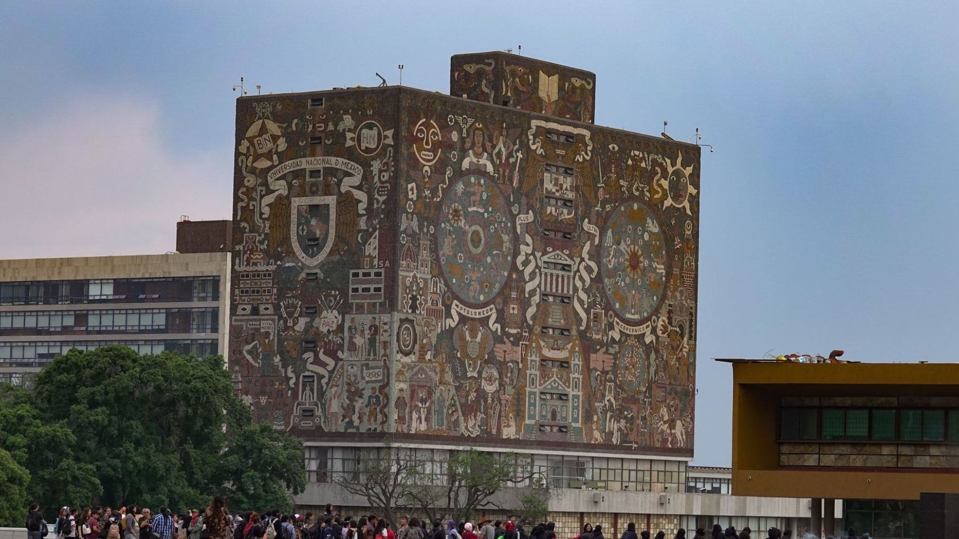 En Qué Lugar Está UNAM Ranking Mejores Universidades Mundo 2025. Avanza 3 Lugares