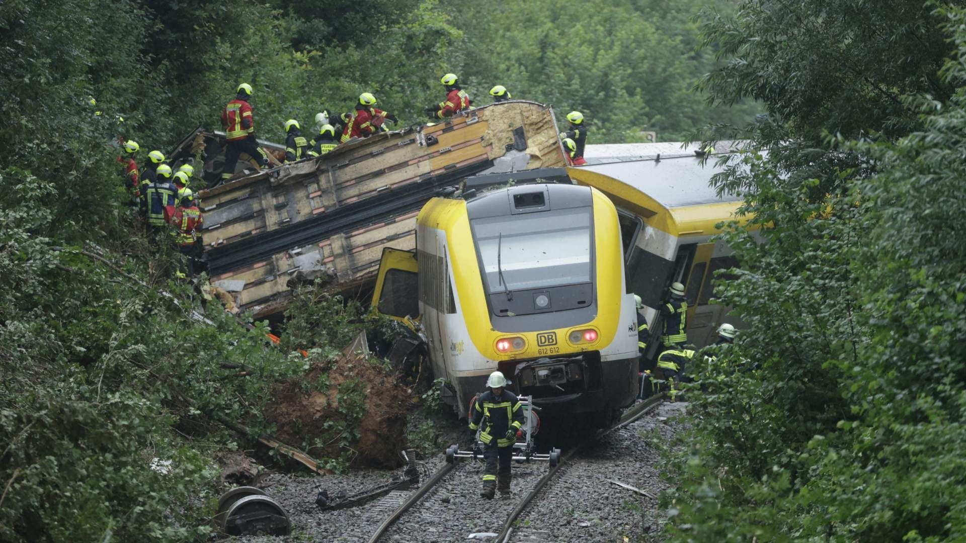 Se habla de numerosos heridos por este accidente.