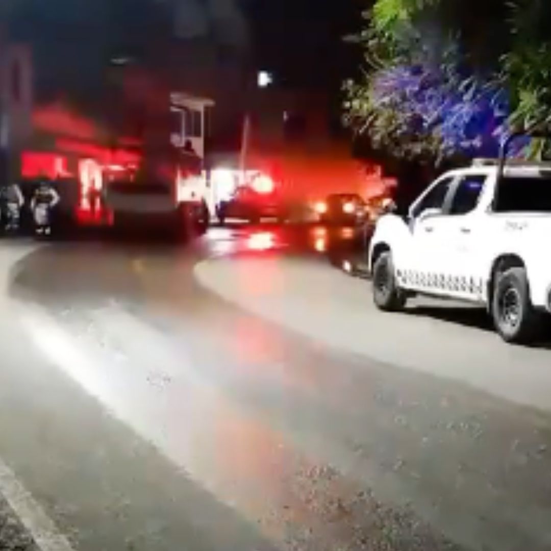 Balean Funeraria Donde Velaban a Policía Asesinado en Cuernavaca